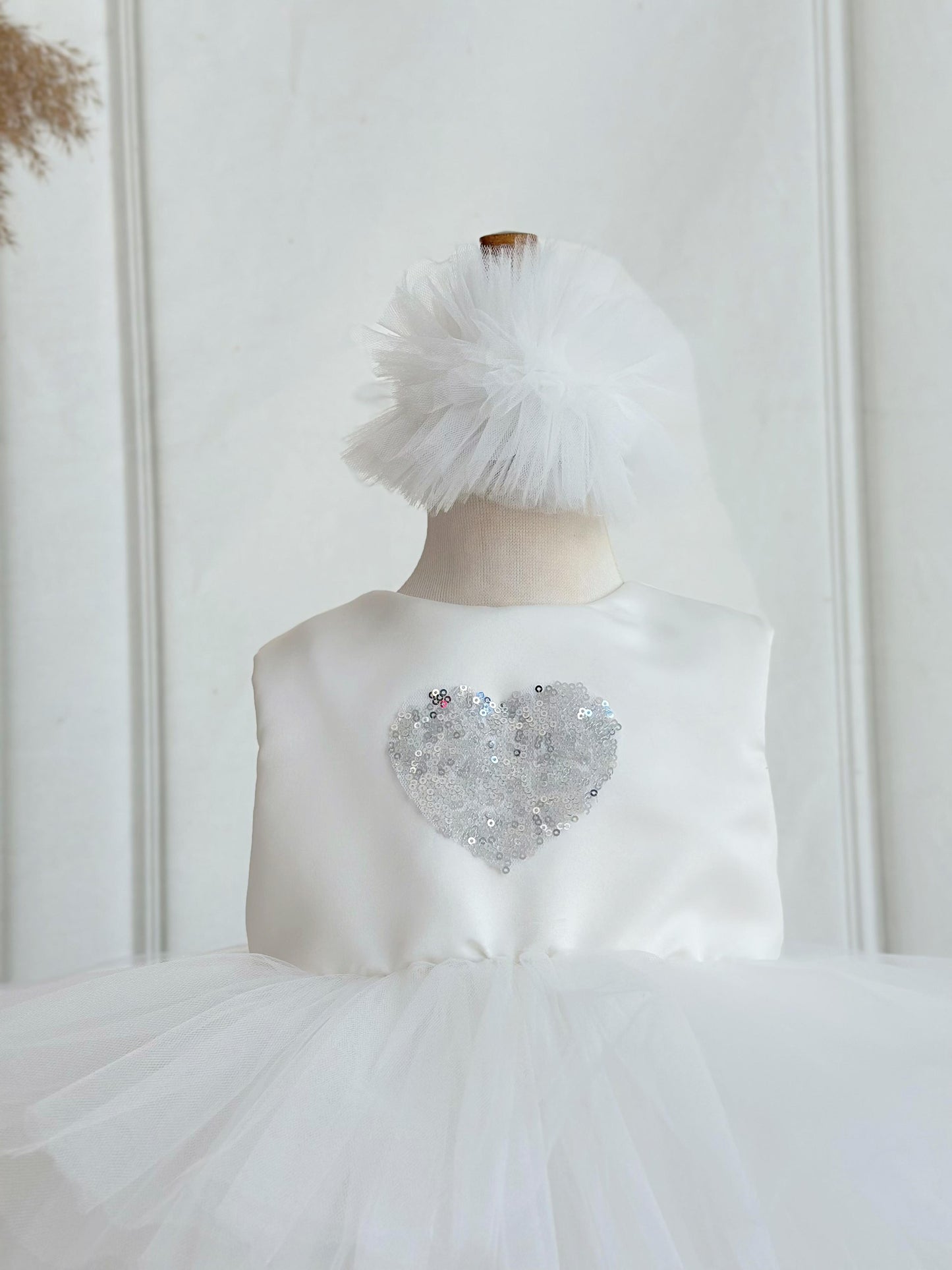 Gray Heart Sequin Detachable Train Party Dress - White