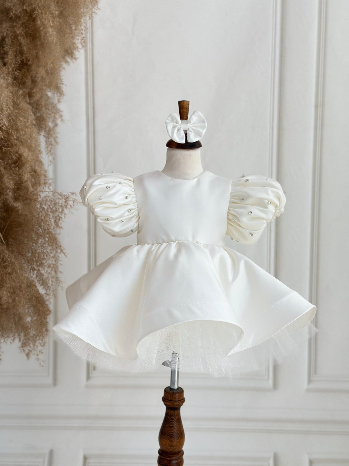 White Satin Puff-Sleeve Rhinestone Detailed Puffy Birthday Dress