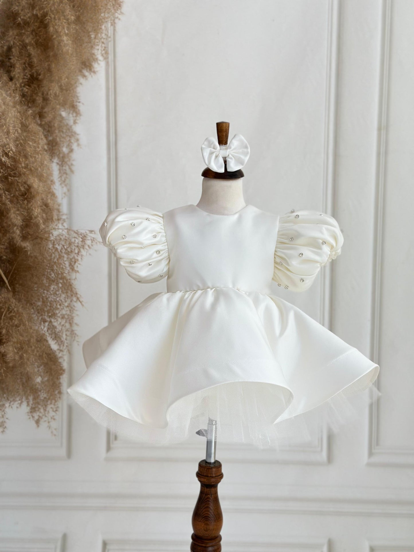 White Satin Puff-Sleeve Rhinestone Detailed Puffy Birthday Dress