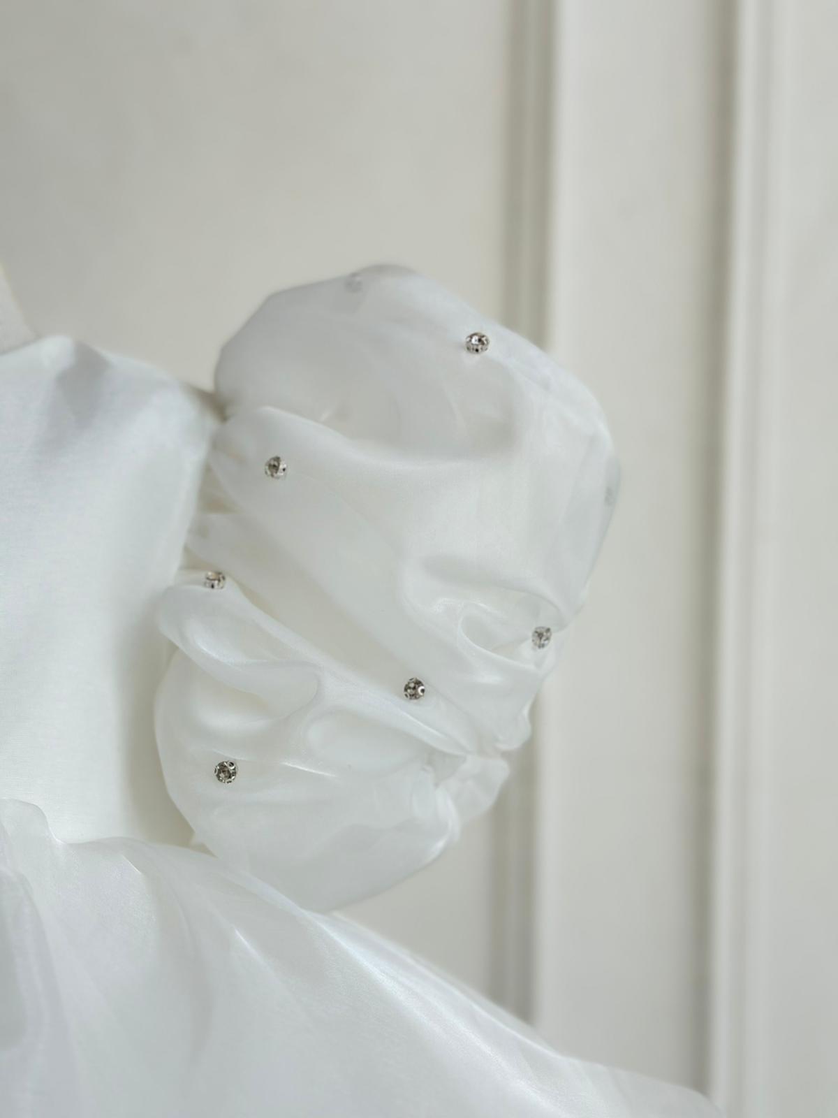 White Pearl Puff Sleeve Tulle Dress for Girls – Bow Back & Matching Headpiece