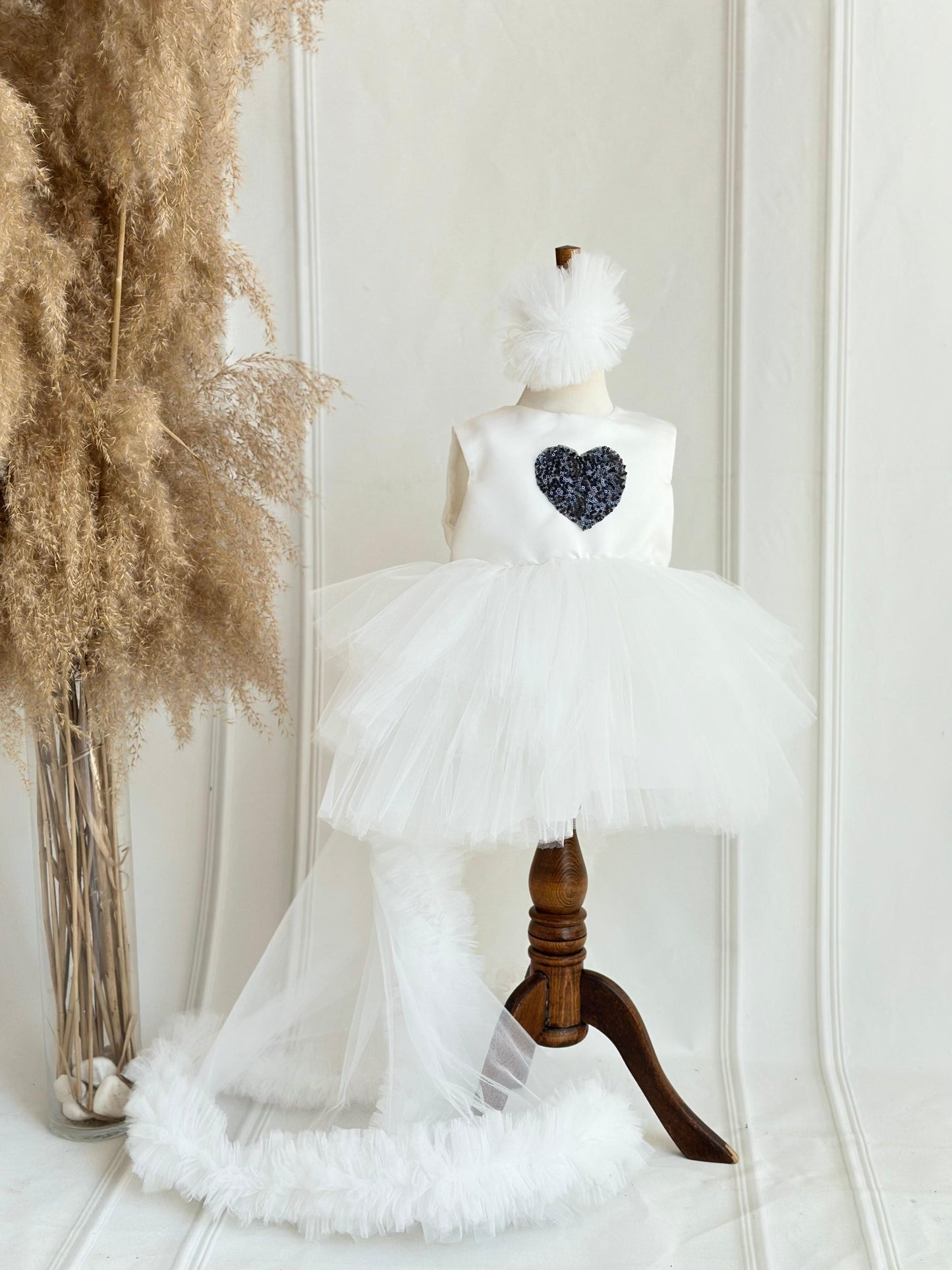 Black Heart Sequin Detachable Train Party Dress - White