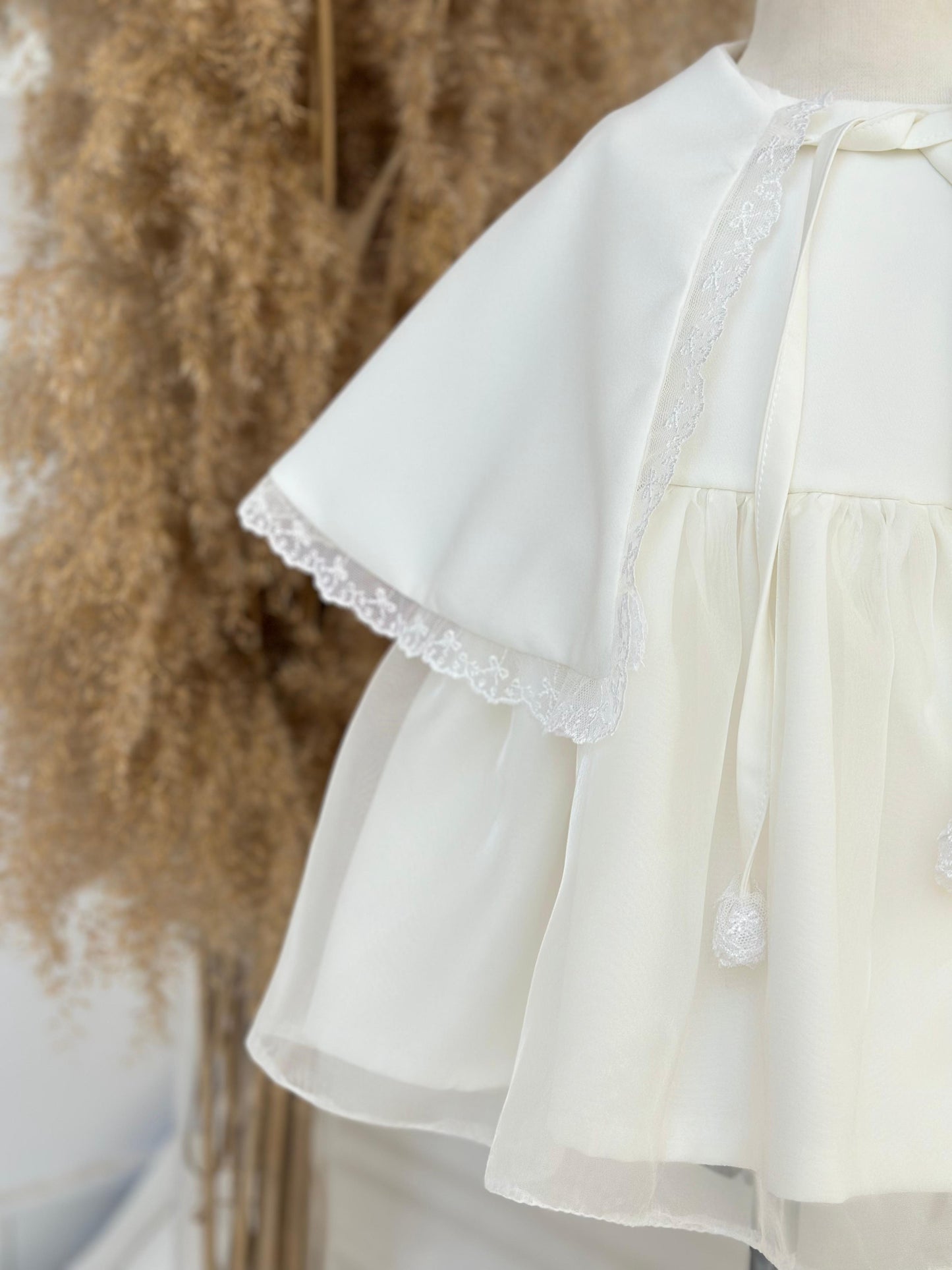 Crepe Fabric Cape Party Dress - White