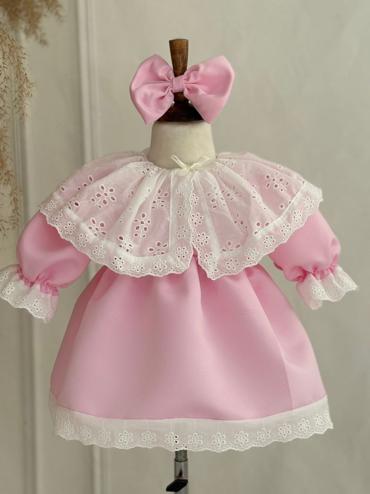 Pink Lace Embroidered Party Dress for Girls – Puff Sleeves & Bow Detail