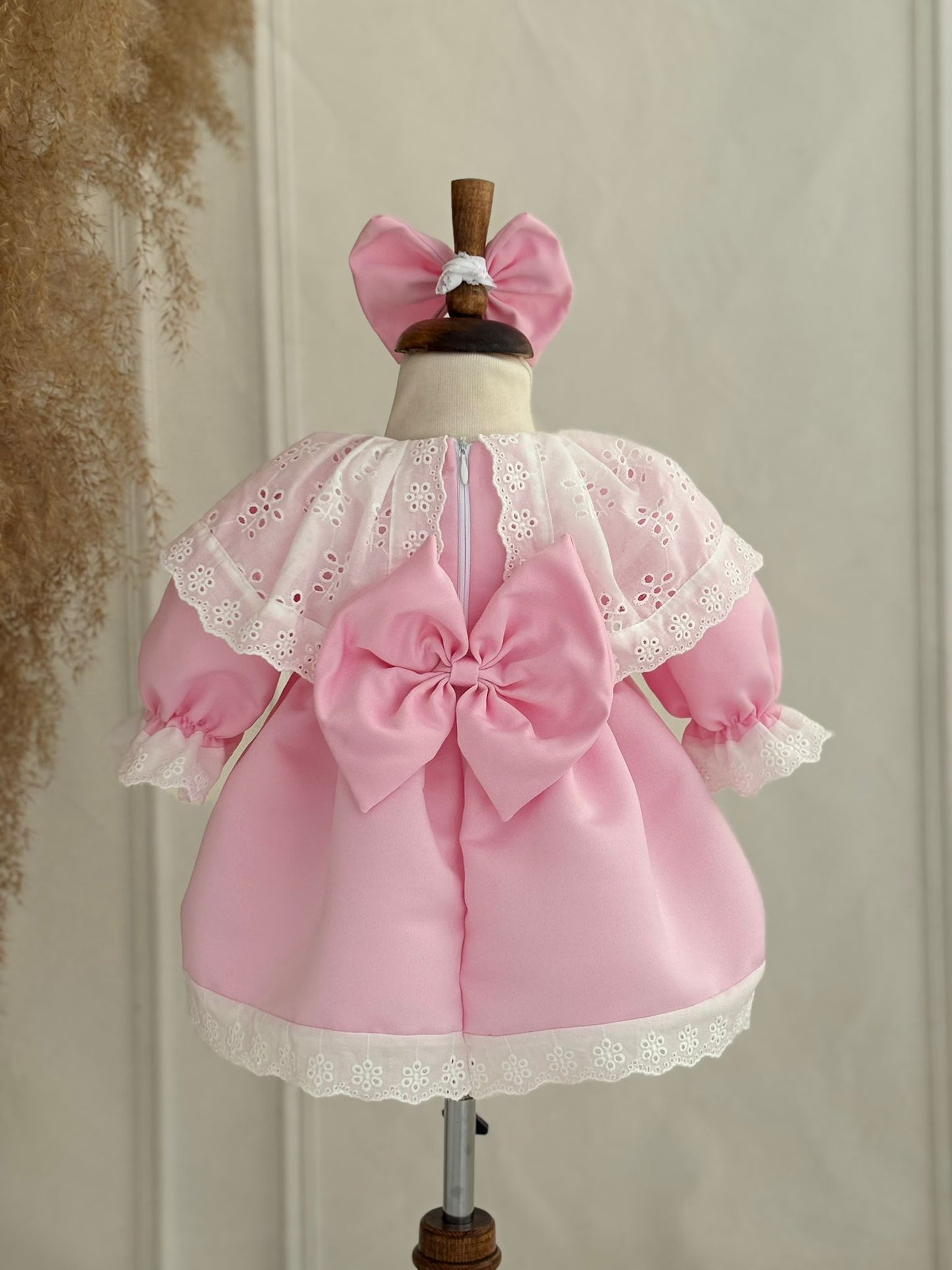 Pink Lace Embroidered Party Dress for Girls – Puff Sleeves & Bow Detail